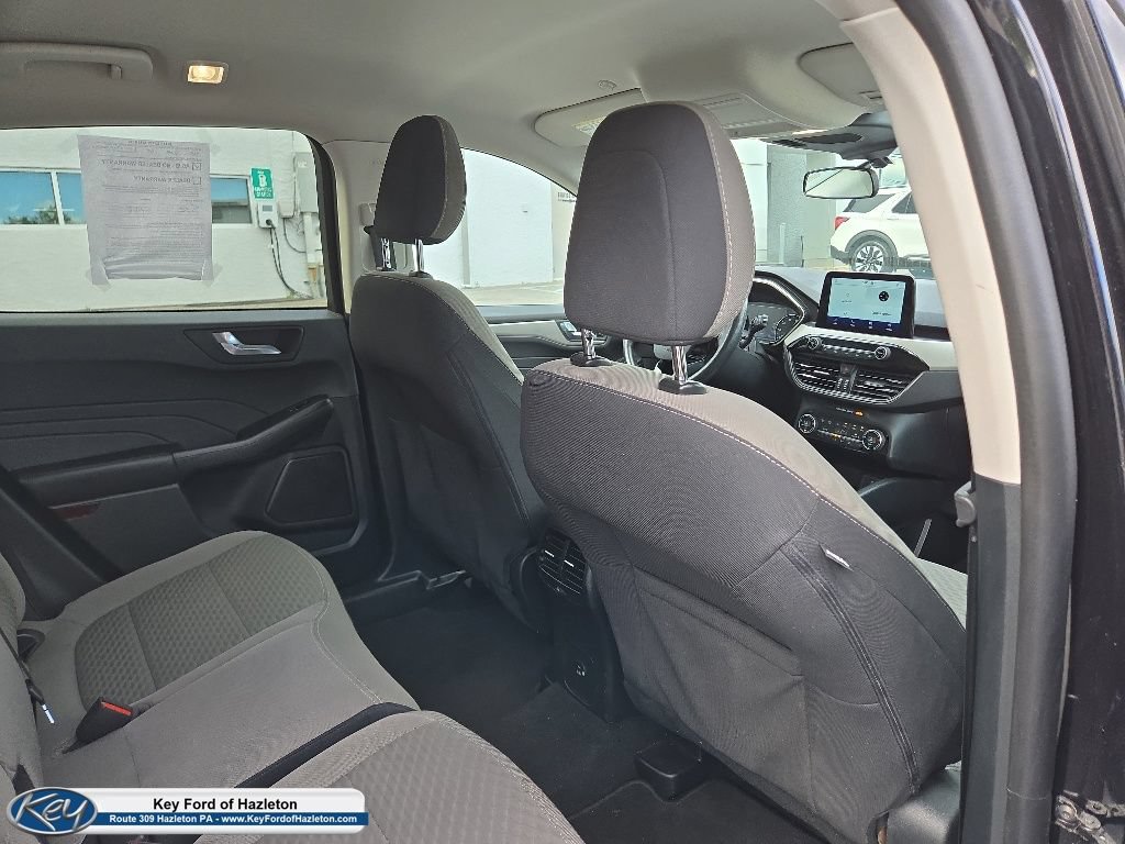 Certified 2021 Ford Escape SE w/ Cold Weather Package AWD/4WD image 42
