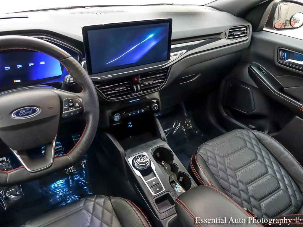 Certified 2023 Ford Escape ST-Line Elite w/ Premium Technology Package AWD/4WD image 14