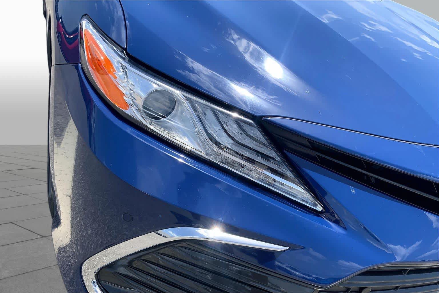 Used 2024 Toyota Camry XLE w/ Navigation Package FWD image 28