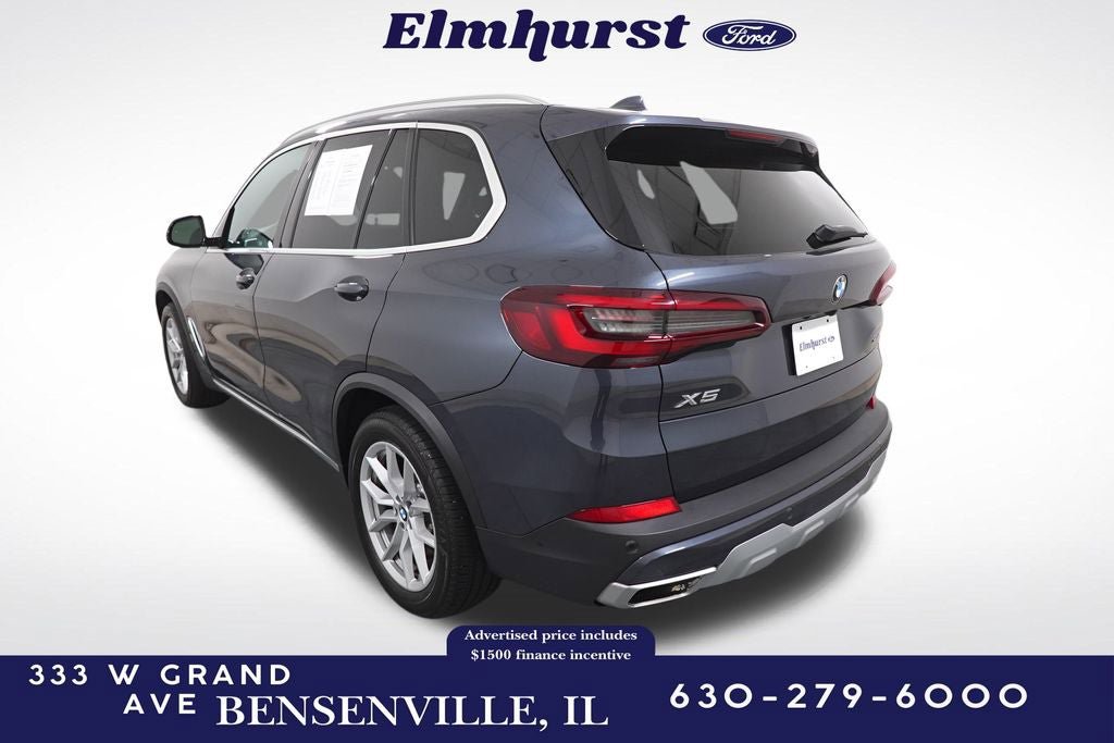 Used 2022 BMW X5 xDrive40i w/ Parking Assistance Package AWD/4WD image 3