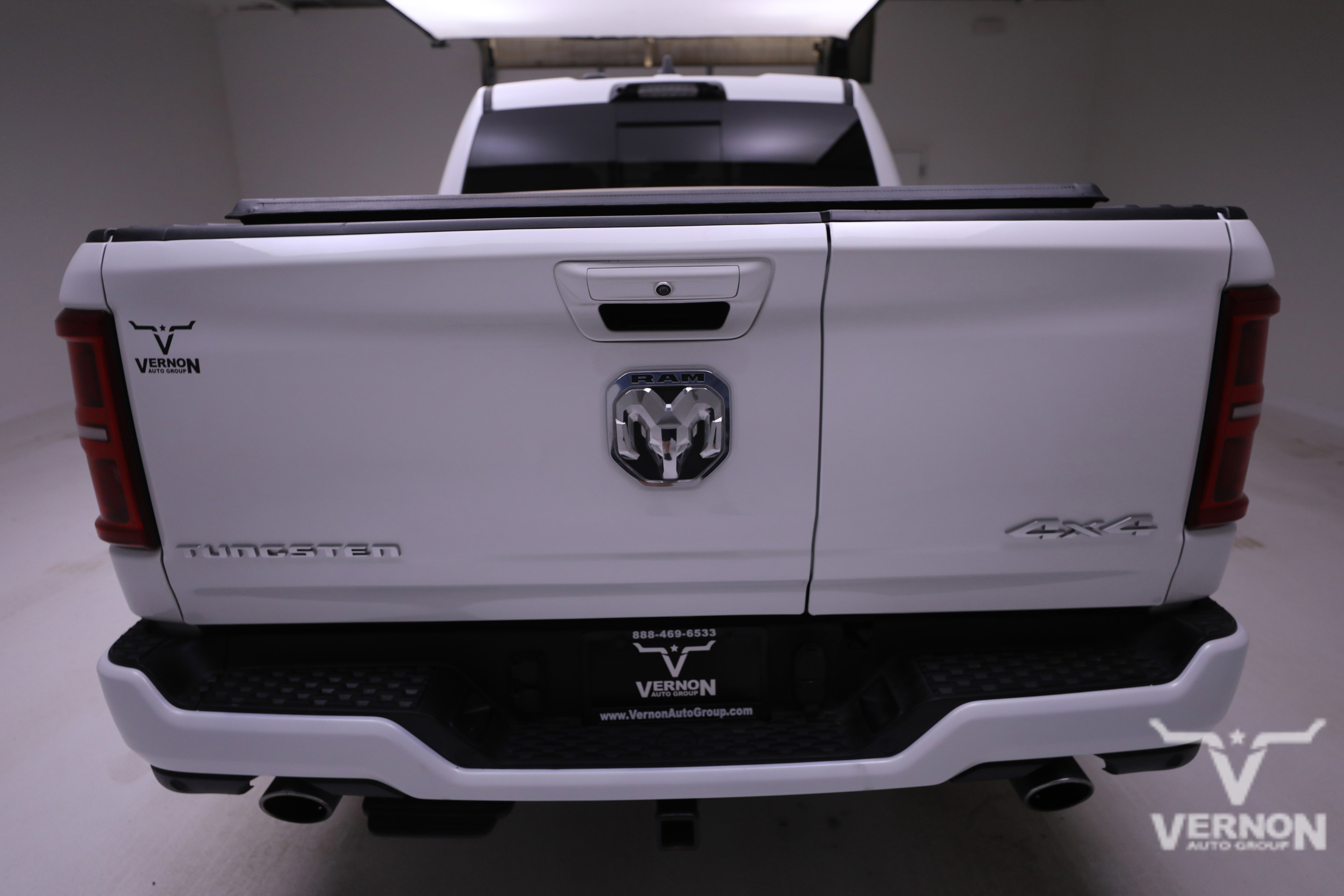 Used 2025 RAM 1500 Tungsten w/ Bed Utility Group AWD/4WD image 4