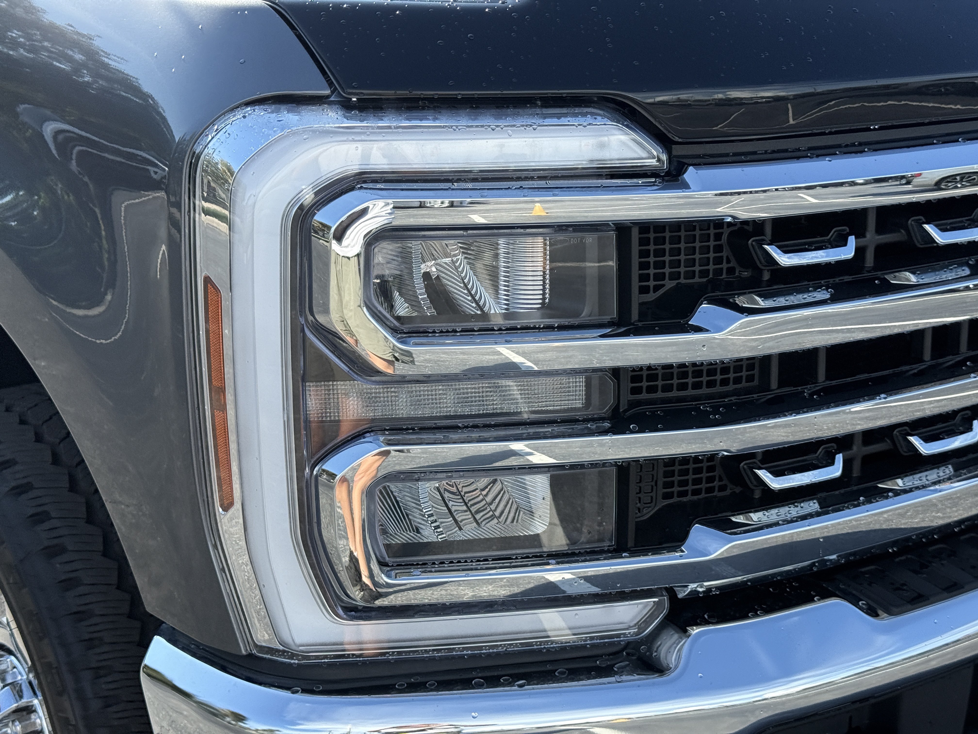 Certified 2025 Ford F250 Lariat w/ Chrome Package AWD/4WD image 7