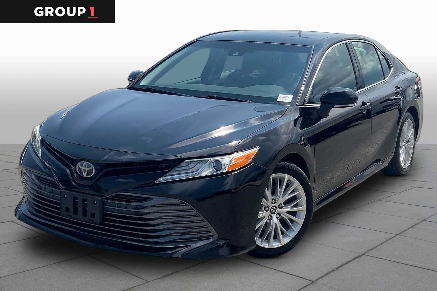 Used 2018 Toyota Camry XLE