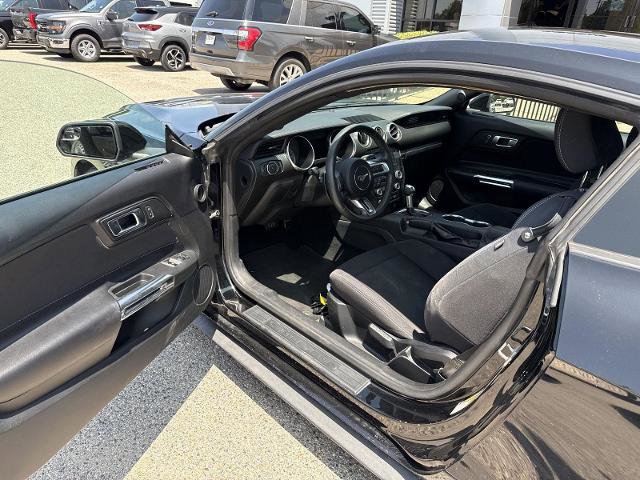 Certified 2020 Ford Mustang Coupe RWD image 26
