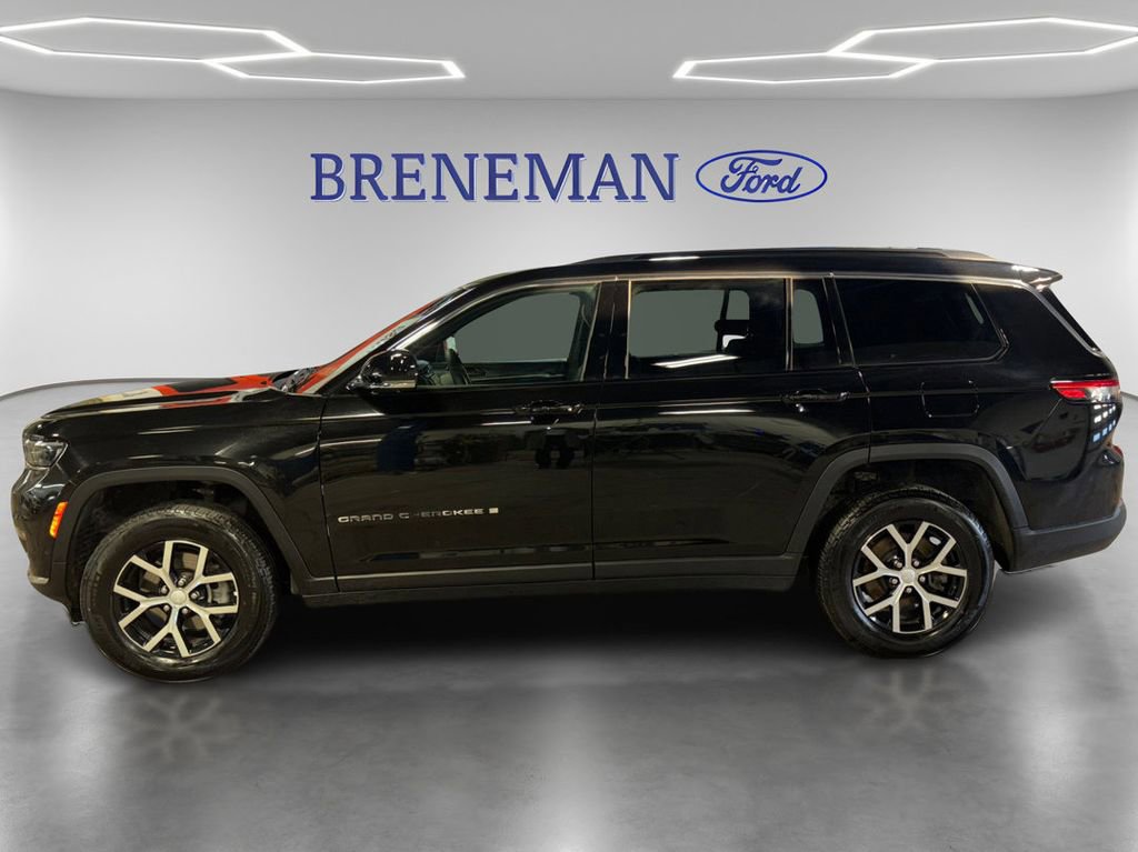 Used 2024 Jeep Grand Cherokee L Limited w/ Luxury Tech Group II image 2