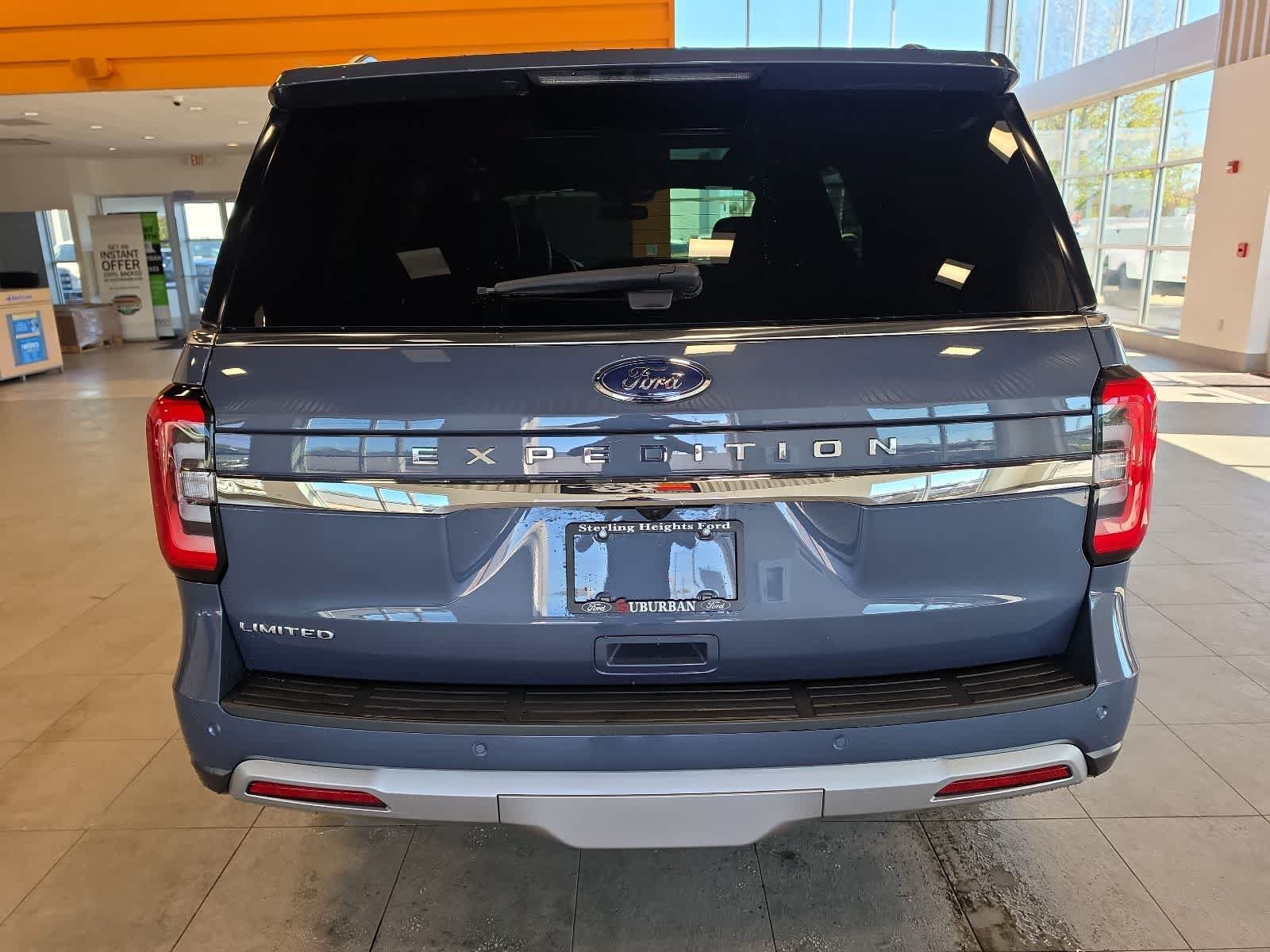 Certified 2022 Ford Expedition Limited AWD/4WD image 9