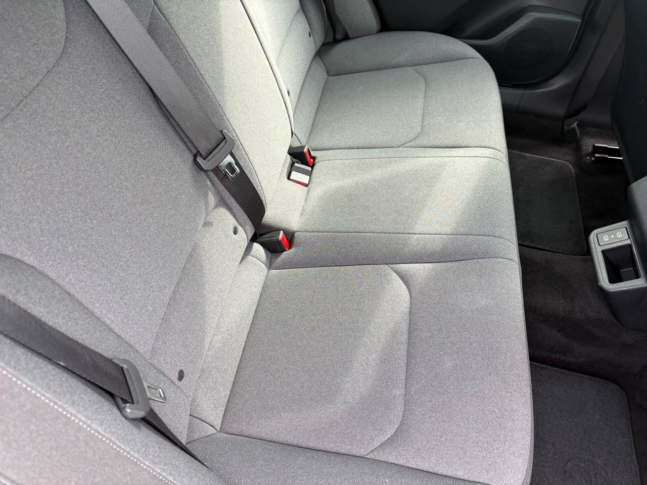 Used 2025 Kia K4 FWD image 46