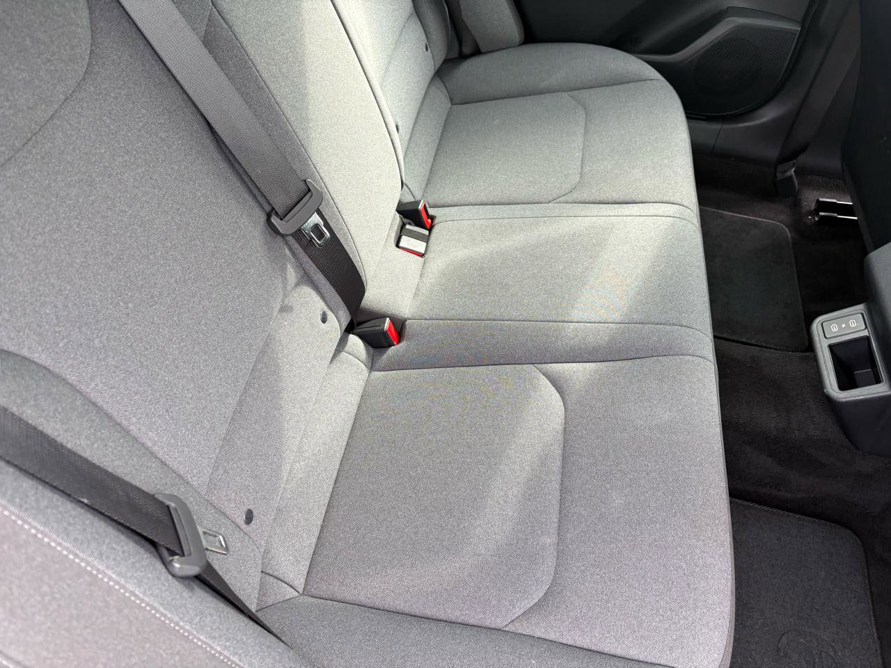 Used 2025 Kia K4 FWD image 46