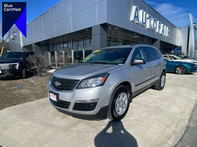 Used 2017 Chevrolet Traverse LS image 1