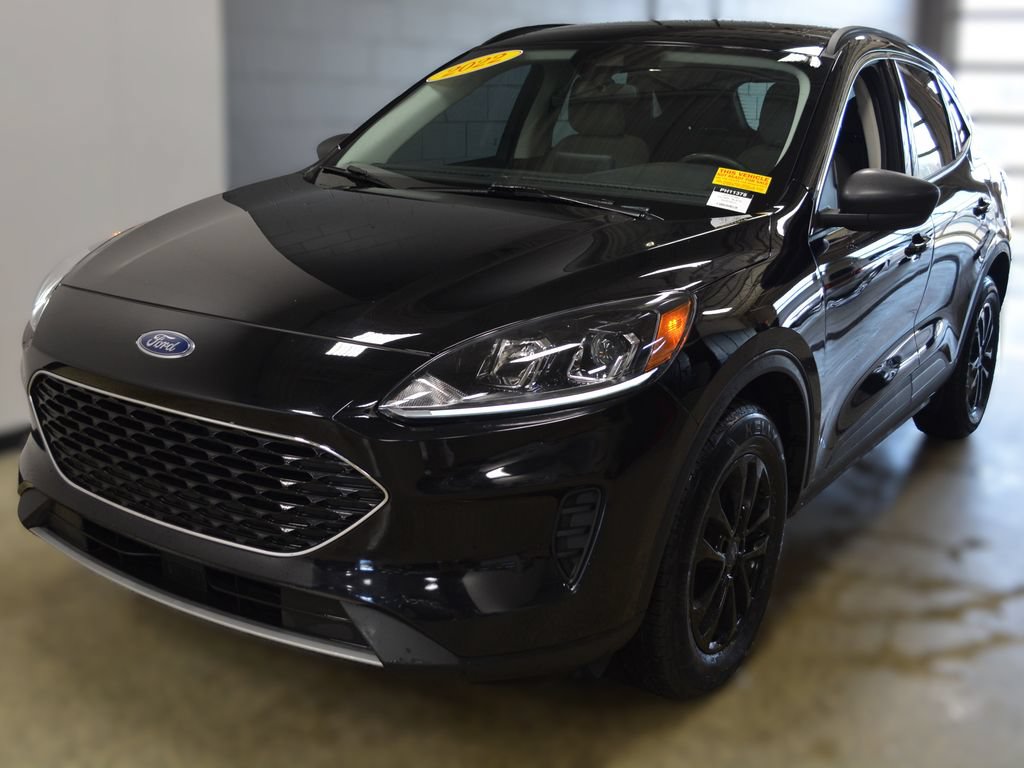 Certified 2022 Ford Escape SE w/ Convenience Package
