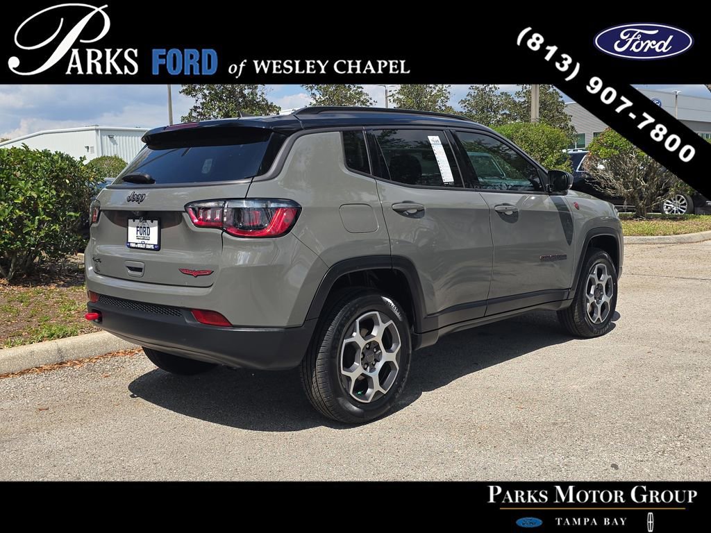 Used 2022 Jeep Compass Trailhawk image 3