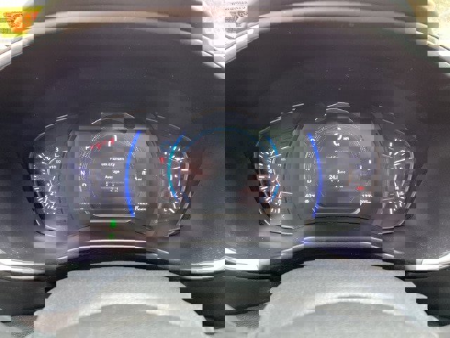 Used 2020 Hyundai Santa Fe Limited image 23