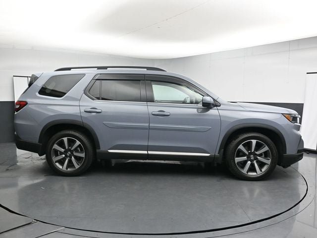 Used 2023 Honda Pilot Elite image 12
