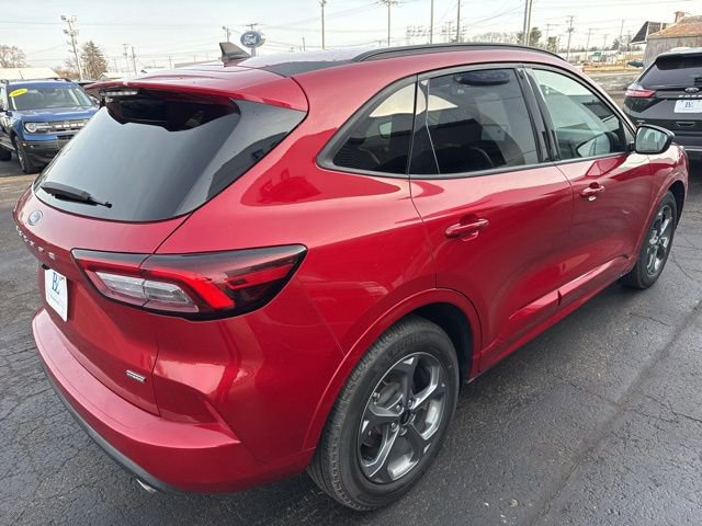 Certified 2023 Ford Escape ST-Line w/ Equipment Group 301A image 5