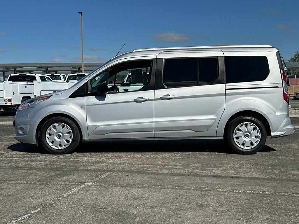 Certified 2017 Ford Transit Connect XLT image 2