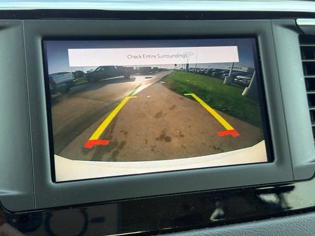 Used 2022 Chrysler Voyager LX FWD image 18