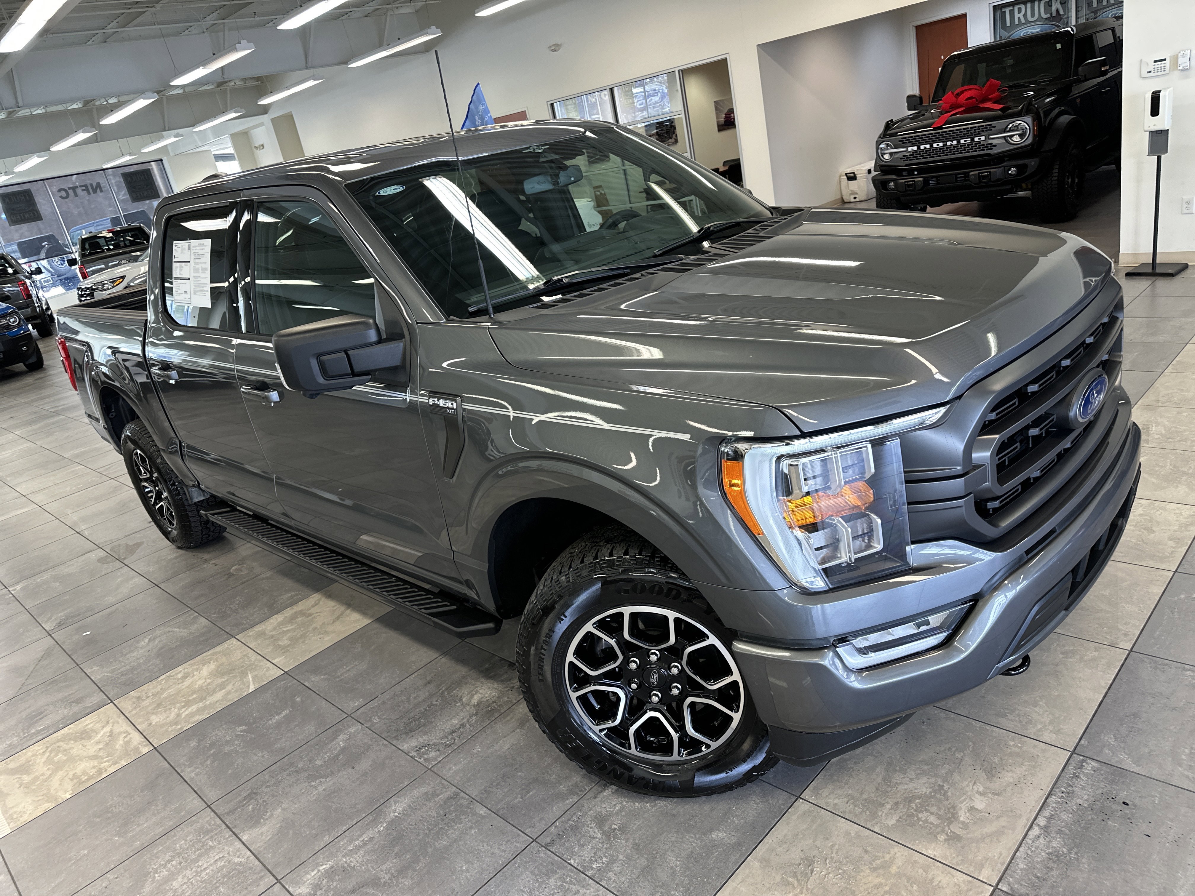 Certified 2023 Ford F150 XLT w/ Equipment Group 302A High image 13