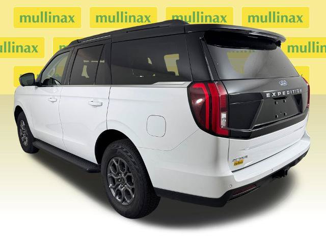 Certified 2025 Ford Expedition Active RWD image 11