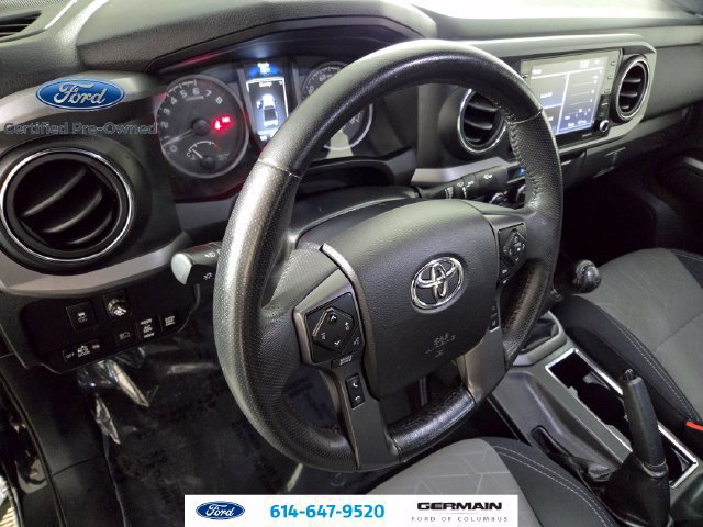 Used 2022 Toyota Tacoma TRD Sport w/ Technology Package AWD/4WD image 15