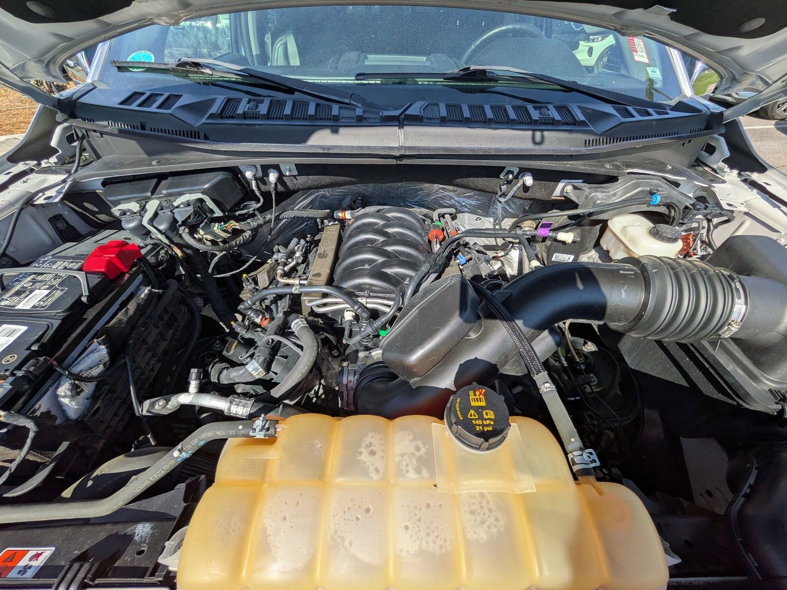 Certified 2018 Ford F150 Lariat image 5