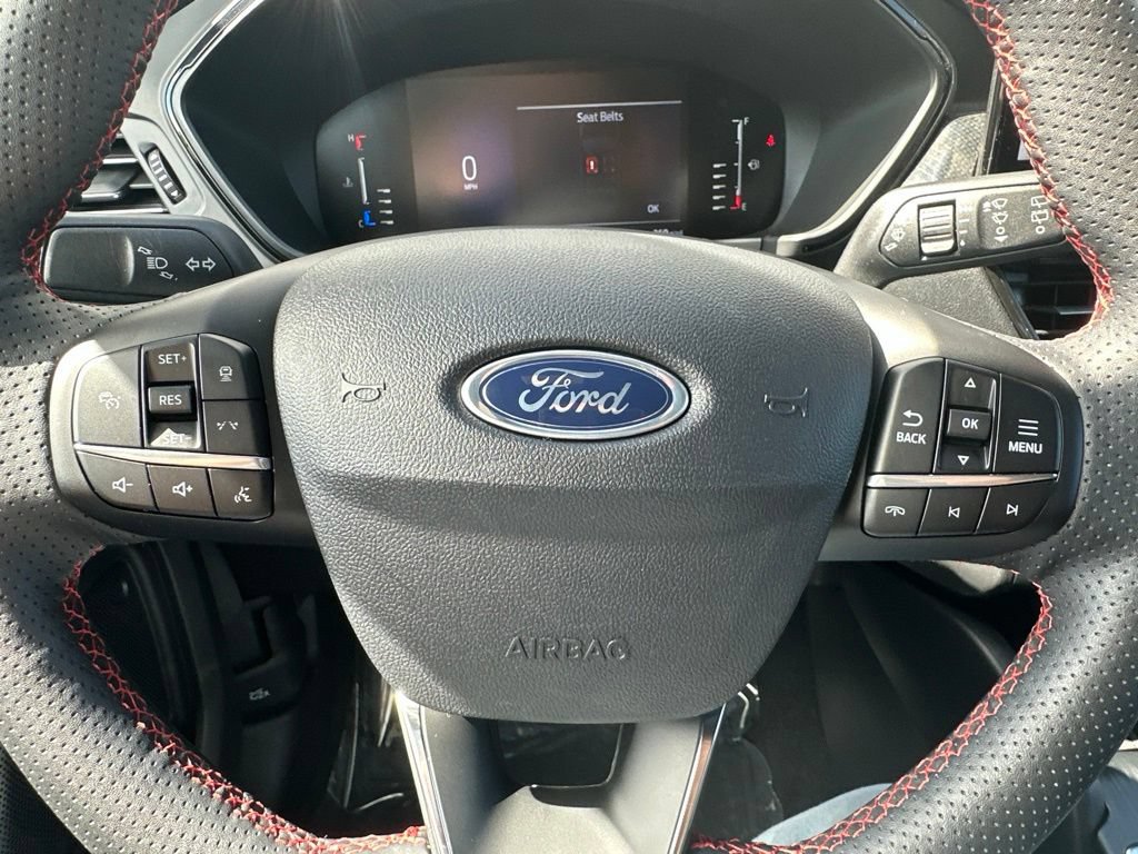 Certified 2024 Ford Escape ST-Line w/ Tech Pack #1 AWD/4WD image 38