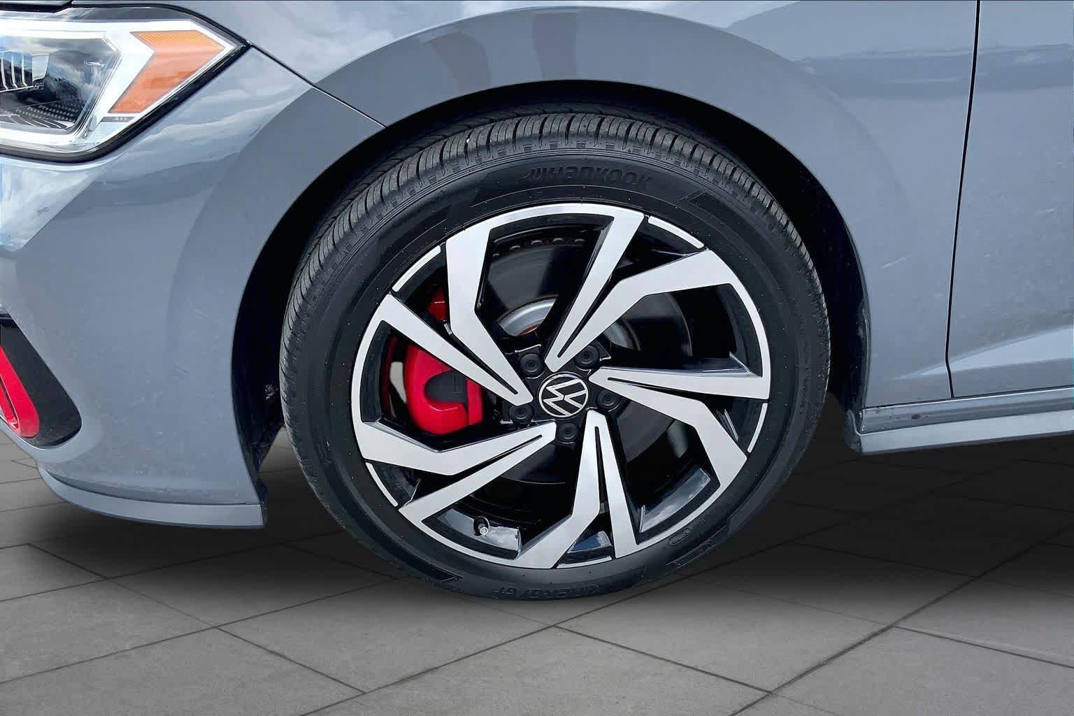 Used 2024 Volkswagen Jetta GLI Autobahn FWD image 10