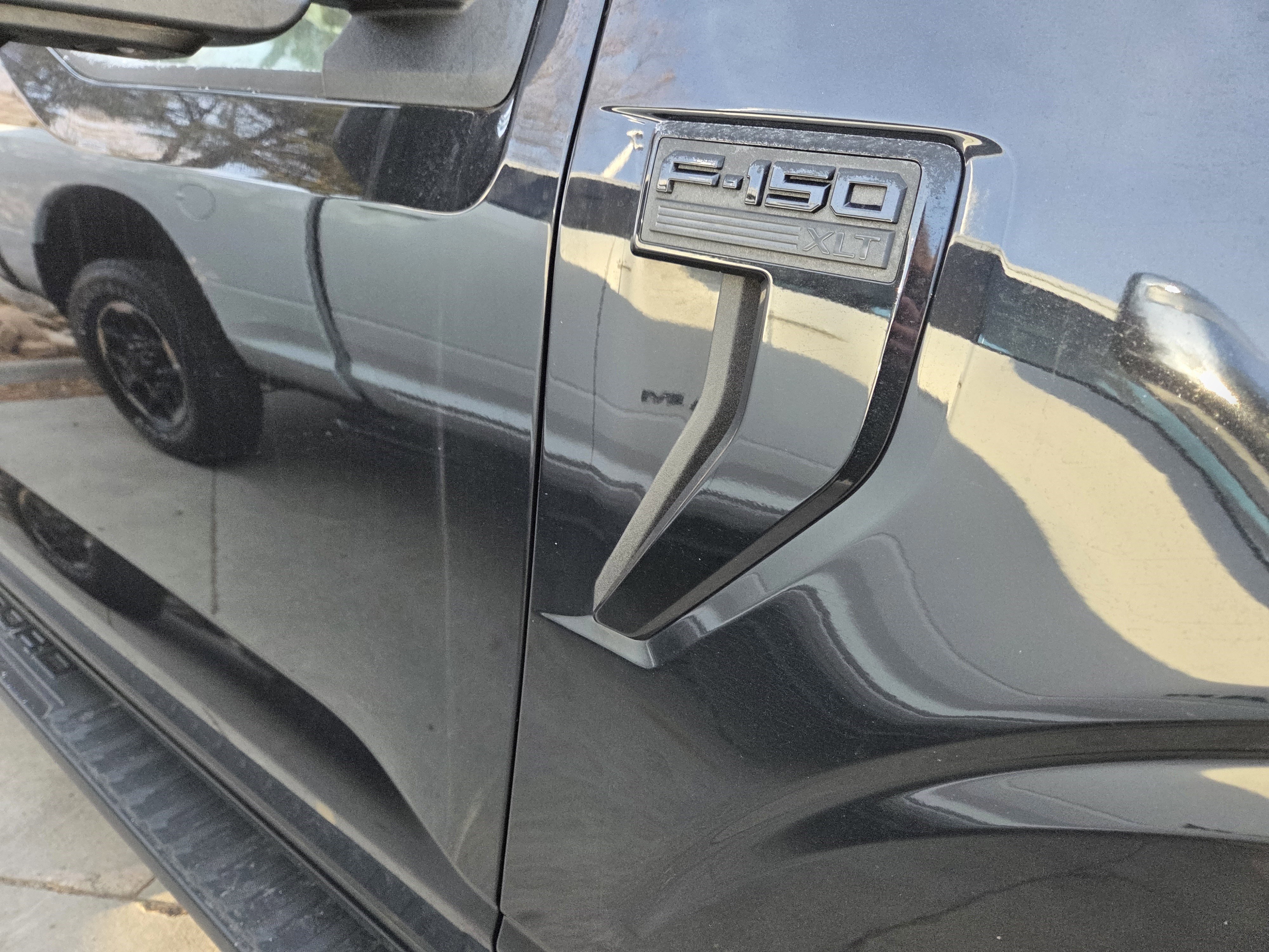 Certified 2023 Ford F150 XLT w/ Equipment Group 302A High image 15