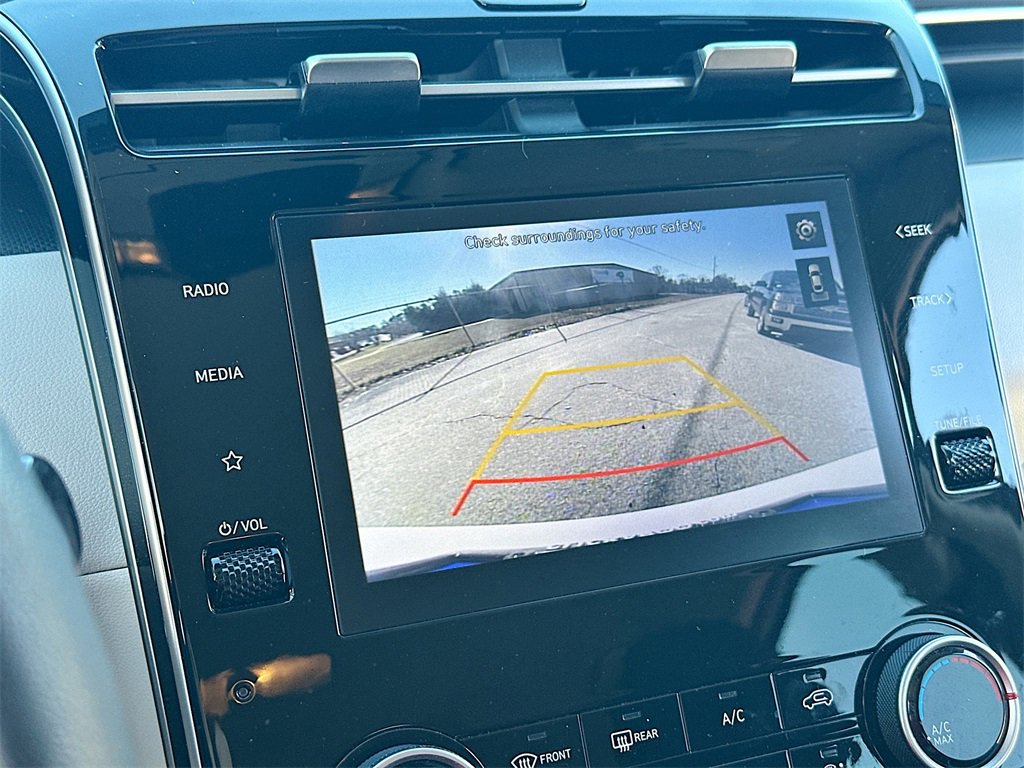 Used 2023 Hyundai Tucson SE image 23