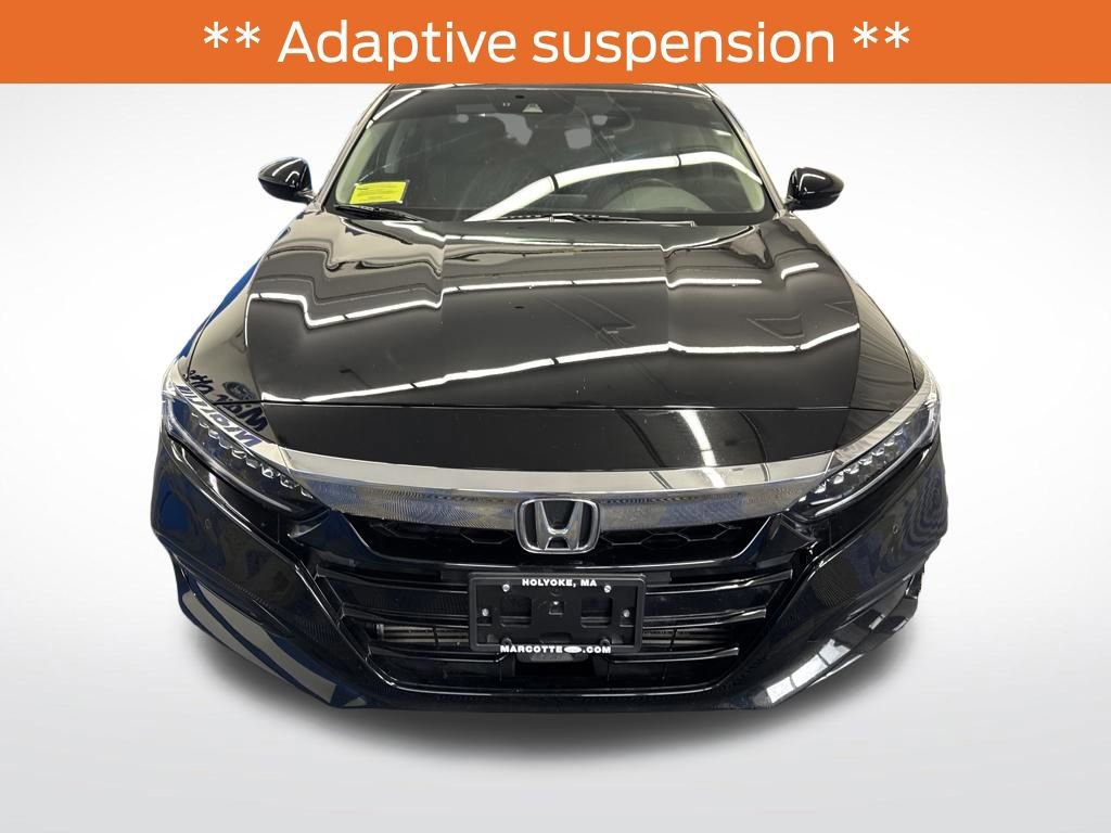 Used 2018 Honda Accord Touring image 11