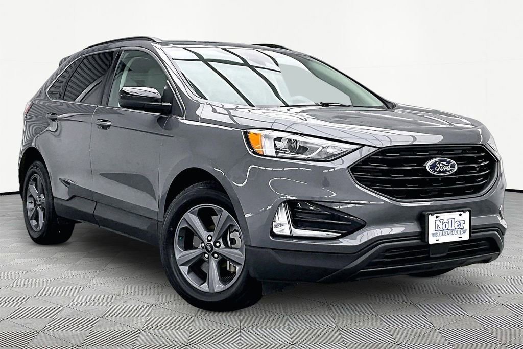 Certified 2022 Ford Edge SEL w/ Sport Appearance Package AWD/4WD image 12