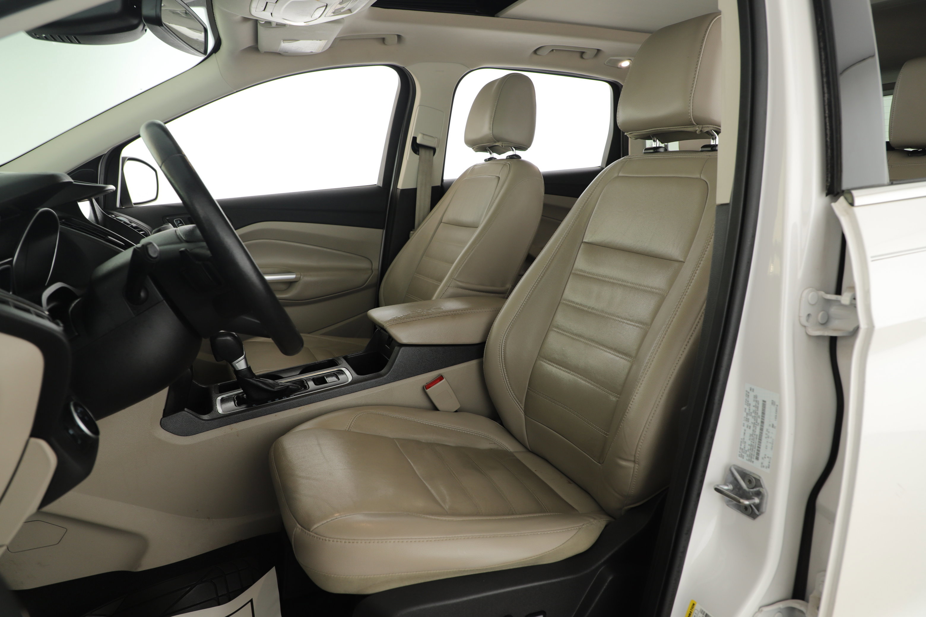 Certified 2017 Ford Escape Titanium w/ Equipment Group 301A image 12