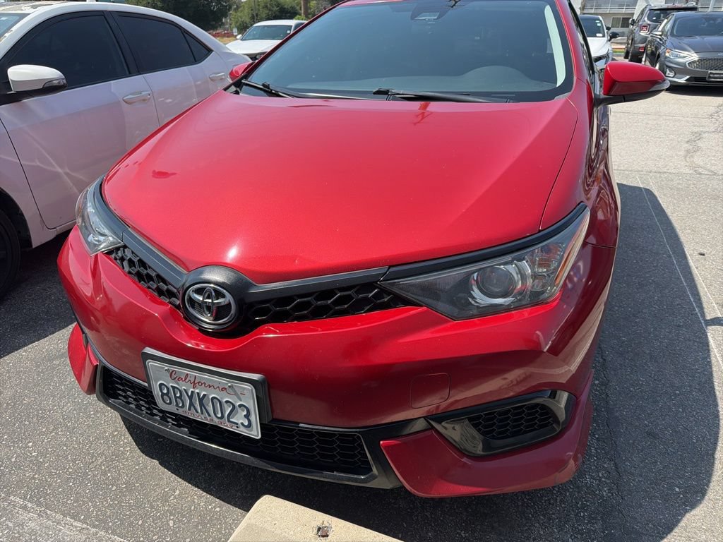 Used 2018 Toyota Corolla iM FWD image 6