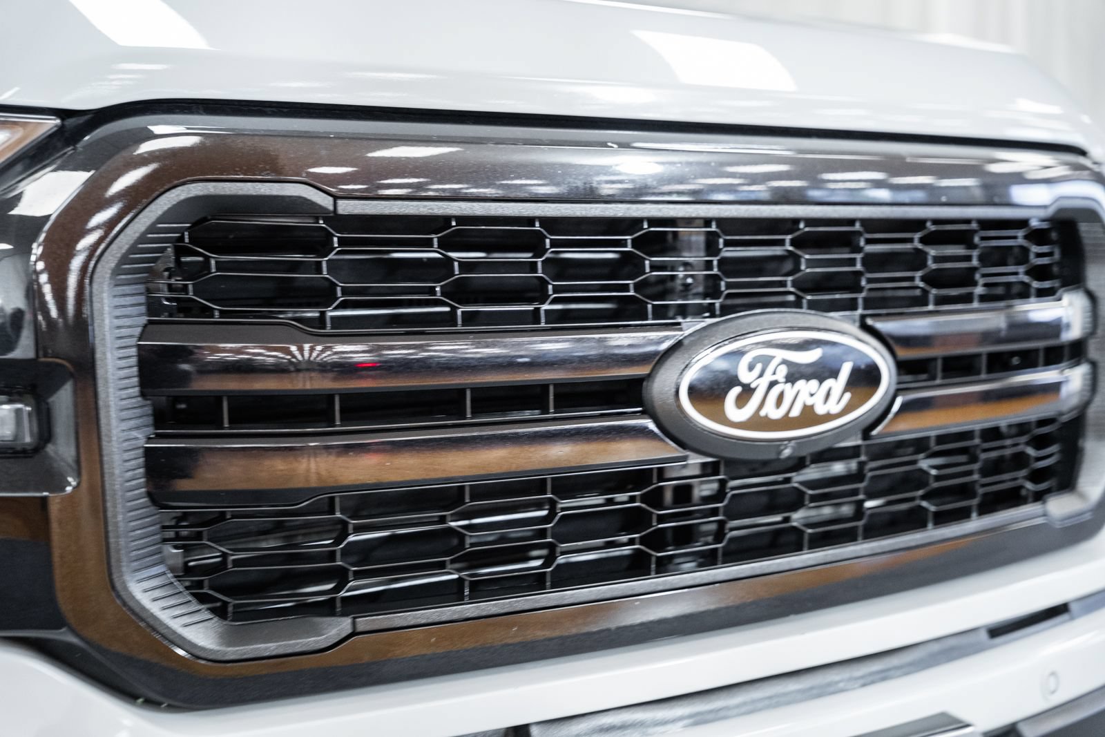 Certified 2024 Ford F150 Lariat w/ Equipment Group 502A High AWD/4WD image 10
