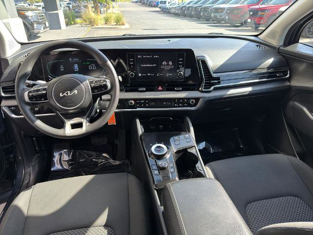 Used 2024 Kia Sportage LX AWD/4WD image 23