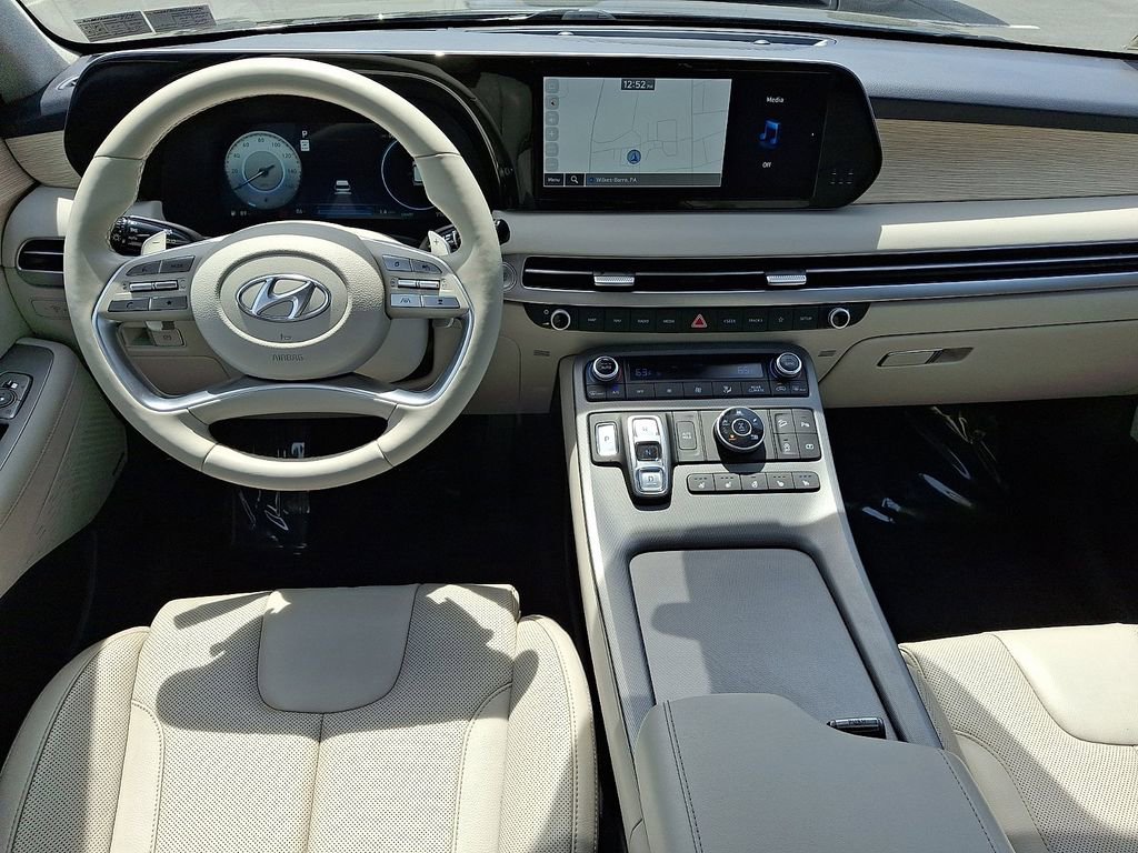 Used 2023 Hyundai Palisade Limited AWD/4WD image 11