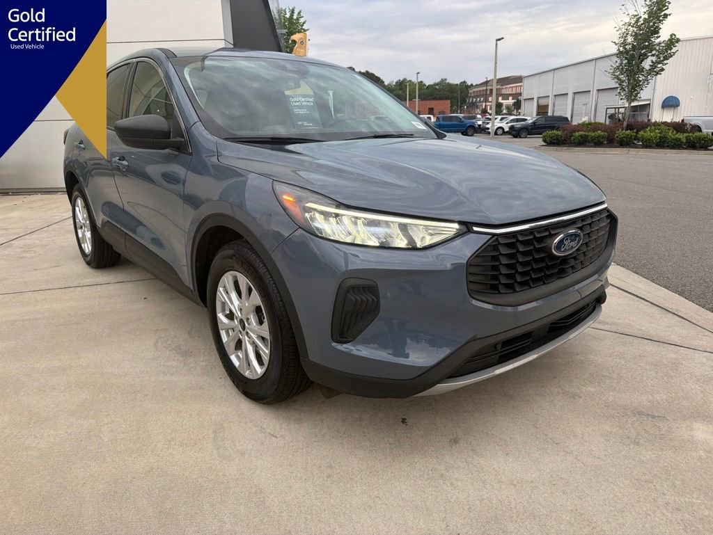 Certified 2024 Ford Escape Active FWD image 1