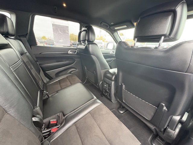 Used 2020 Jeep Grand Cherokee Altitude image 22