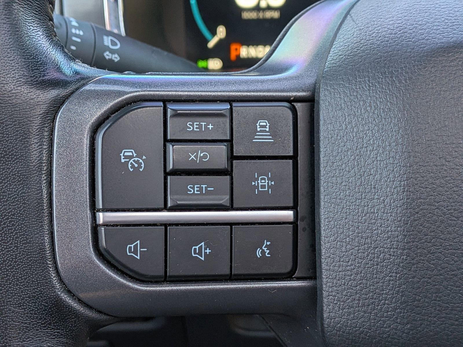 Certified 2023 Ford F150 Lariat w/ Equipment Group 502A High image 29