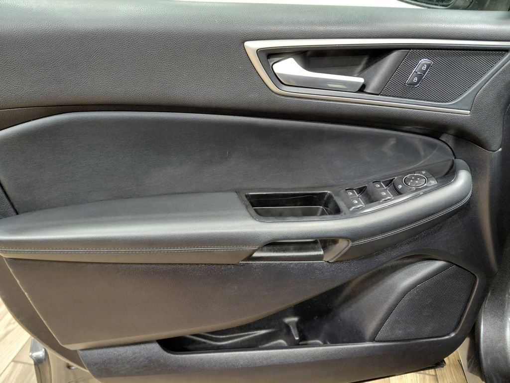 Certified 2019 Ford Edge SEL w/ Equipment Group 201A image 37