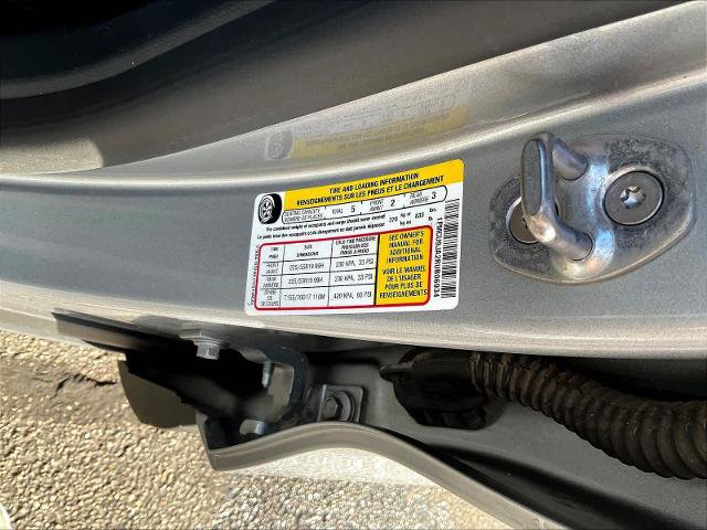 Certified 2024 Ford Escape Platinum AWD/4WD image 21