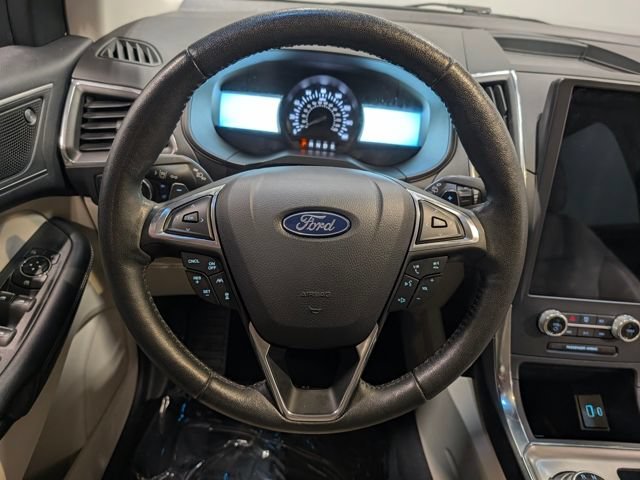 Certified 2022 Ford Edge Titanium w/ Equipment Group 301A AWD/4WD image 17
