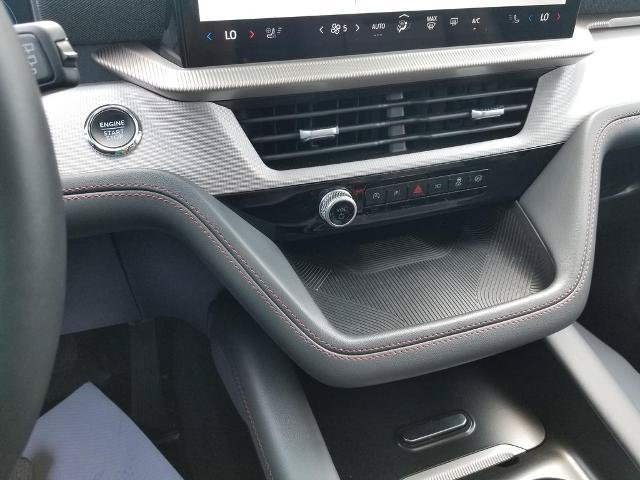 Certified 2025 Ford Explorer Active w/ Active Comfort Package AWD/4WD image 23