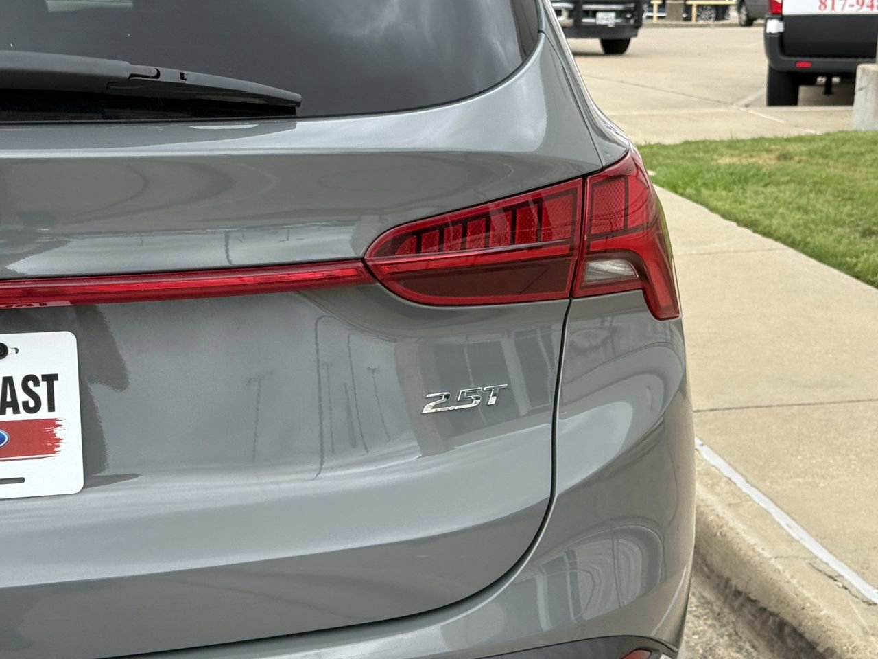 Used 2022 Hyundai Santa Fe Limited FWD image 8
