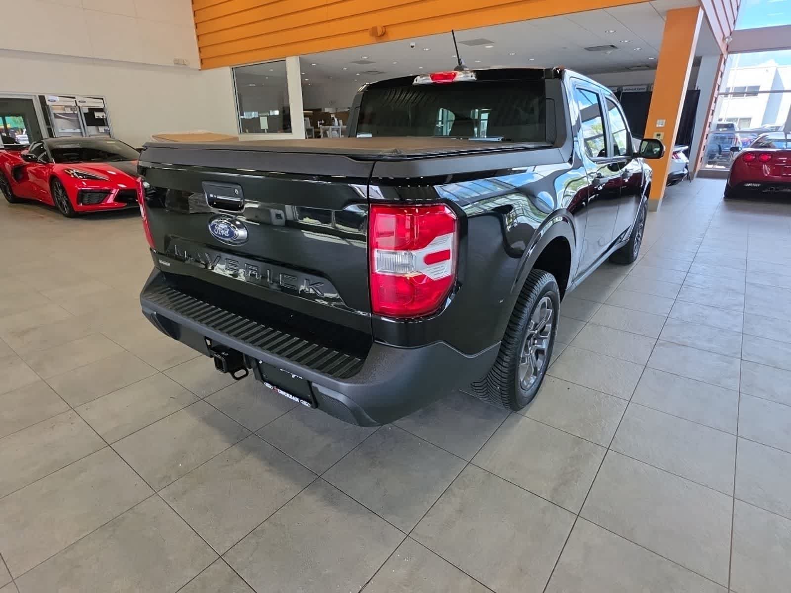 Certified 2024 Ford Maverick XLT w/ XLT Luxury Package FWD image 9