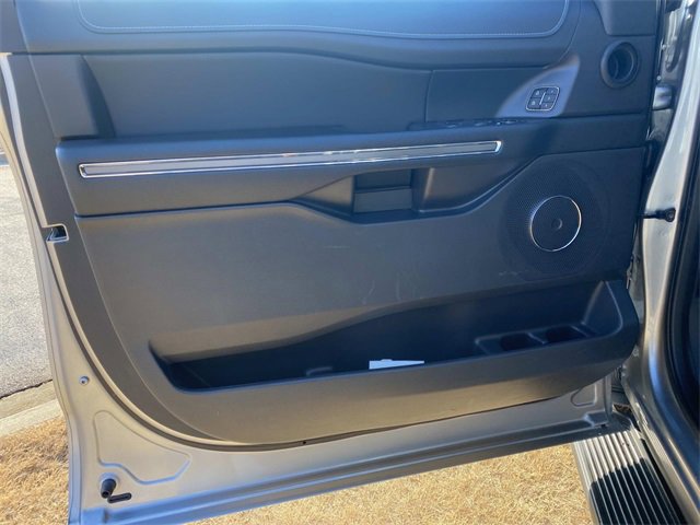 Certified 2024 Ford Expedition Max XLT image 18