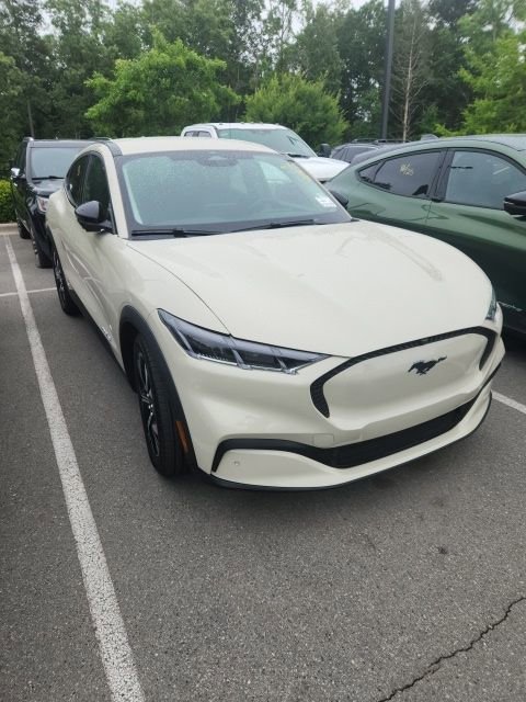 Certified 2025 Ford Mustang Mach-E Select w/ Comfort Package Lite AWD/4WD image 2