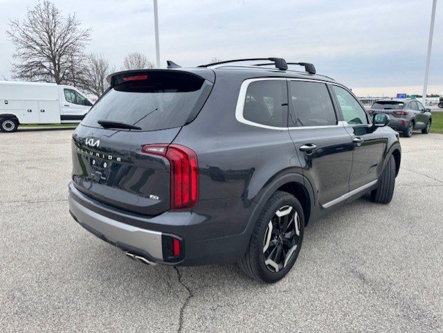 Used 2025 Kia Telluride S AWD/4WD image 9