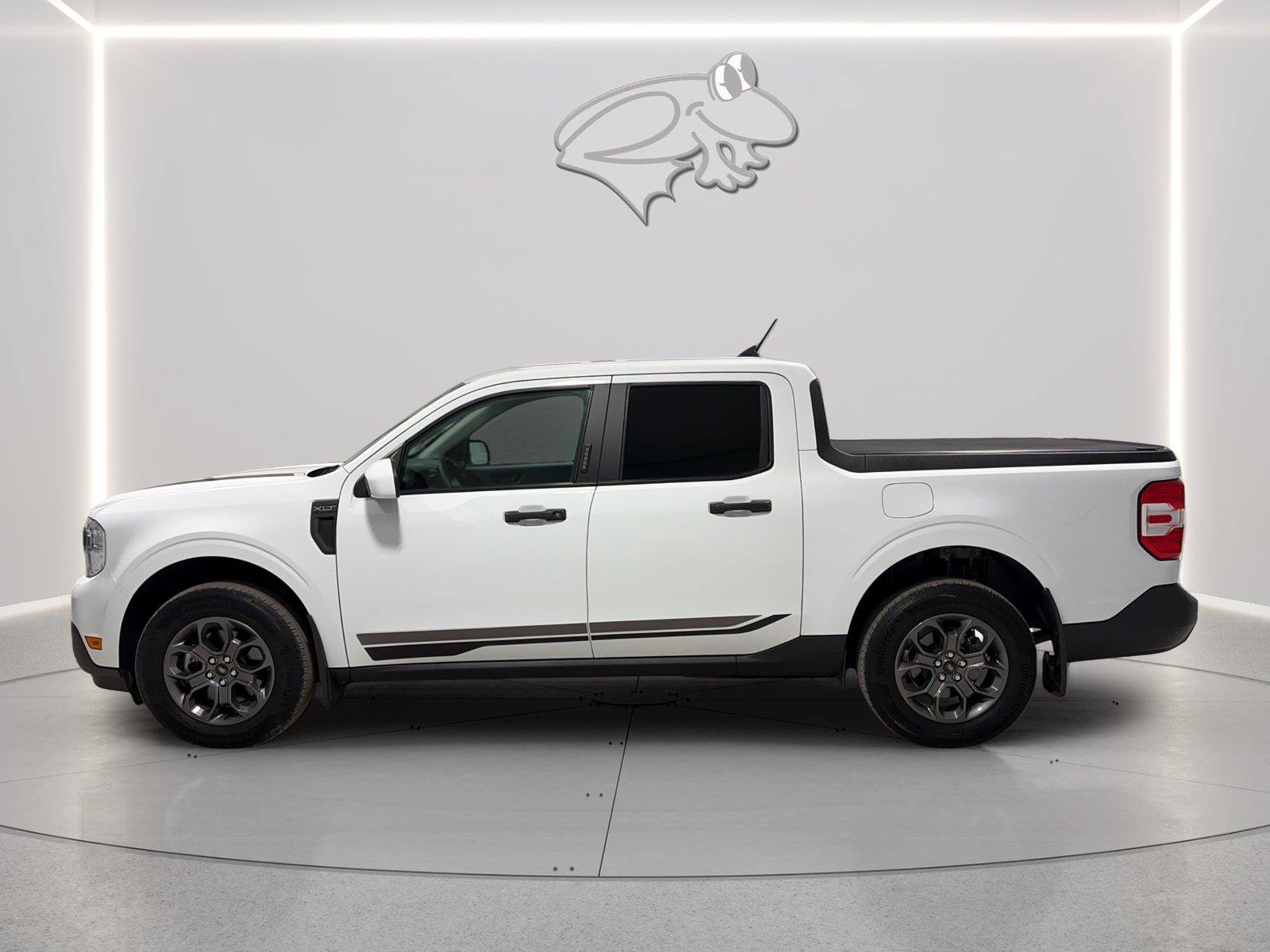 Certified 2023 Ford Maverick XLT w/ Equipment Group 300A Standard AWD/4WD image 2