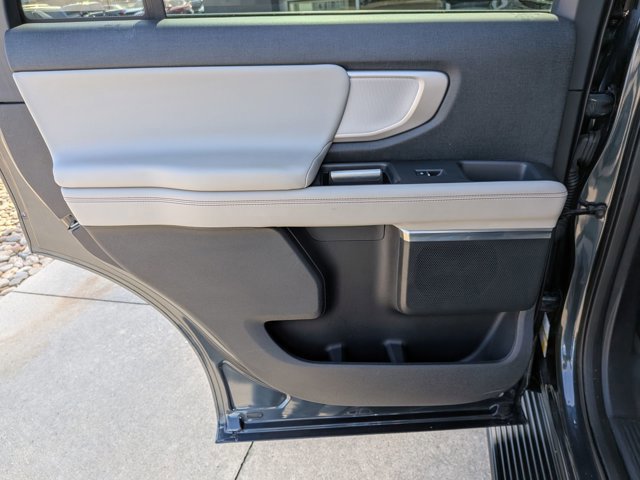 Certified 2025 Ford Expedition Active image 28