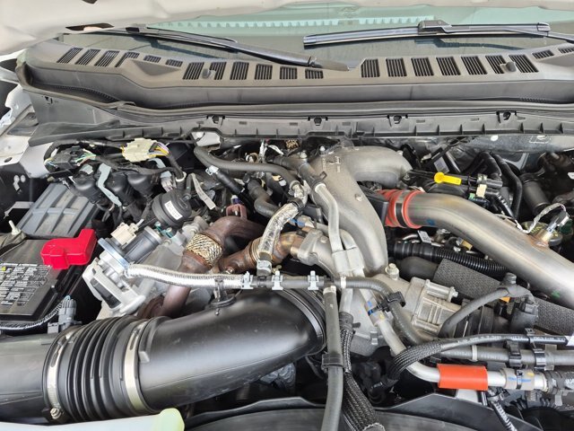 Certified 2025 Ford F350 Platinum AWD/4WD image 37